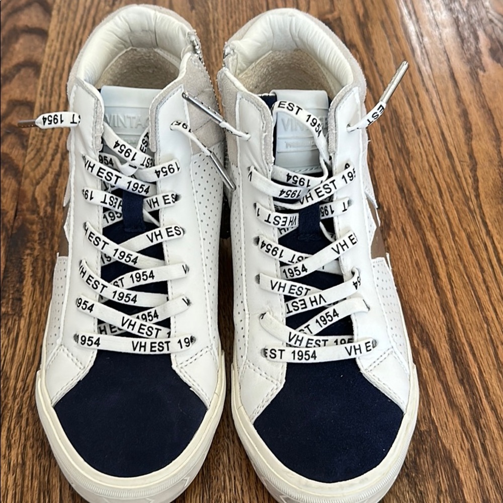 Vintage Havana Sneakers